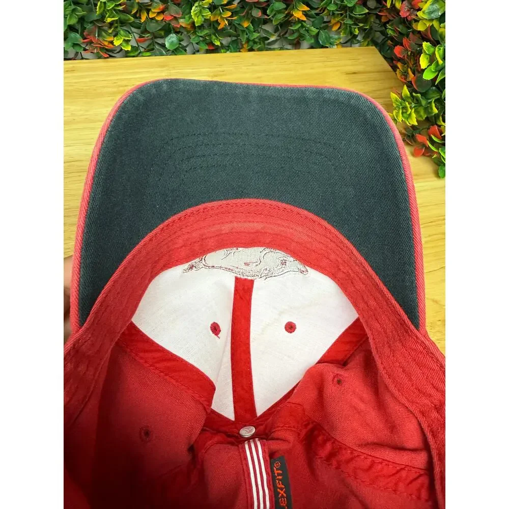 Adidas Arkansas Razorbacks Flexfit Embroidered Hat Red White‎ One Size Fits All